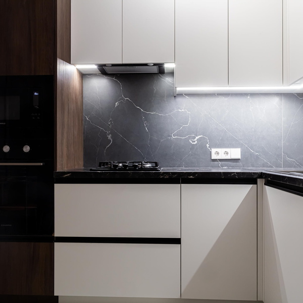 Современные кухни